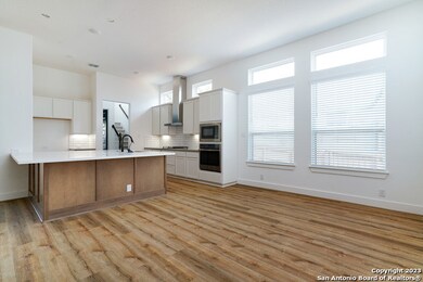 4223 Artabri, San Antonio, TX 78261 - photo 2