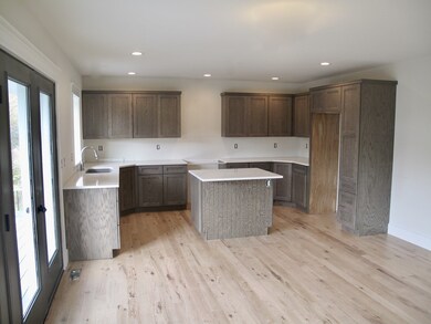 214 Iduna Ln, Amherst, MA 01002 - photo 7