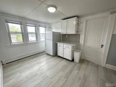 149 Grenville St, Woodbridge, NJ 07095 - photo 5