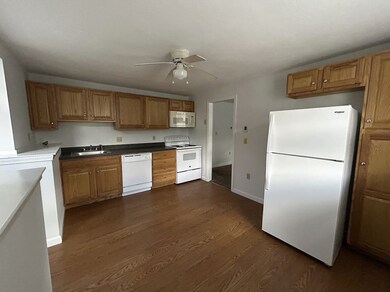 60 Phillips St unit 1-1, Attleboro, MA 02703 - photo 2