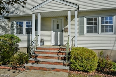 2 Carol Place, Pequannock, NJ 07440 - photo 7