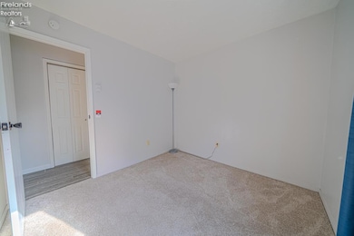 102 N Pleasant St, Norwalk, OH 44857 - photo 6