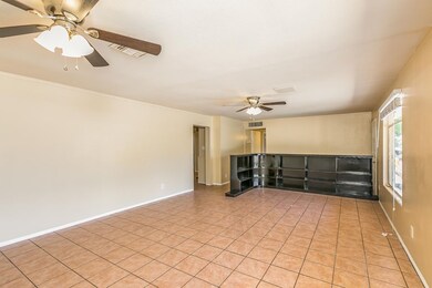 3202 W Marshall Ave-5