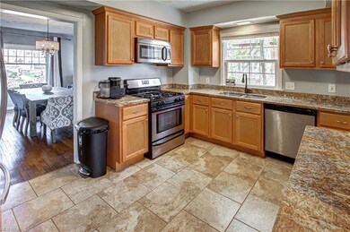 3300 Euclid Heights Blvd, Cleveland, OH 44118 - photo 6