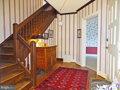 408 Oak Ln, Wayne, PA 19087 - photo 3