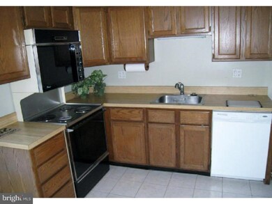 234 Oakridge Dr, Langhorne, PA 19047 - photo 7