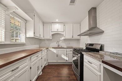 8726 Glenloch Dr, Houston, TX 77061 - photo 5