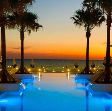 3-Beach Club