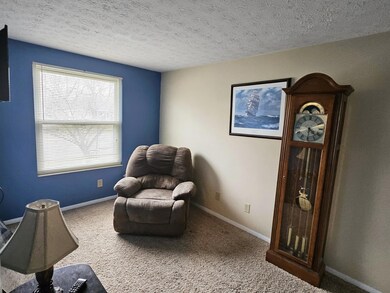 48 hideaway pic 12