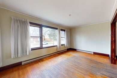 1517 Suffolk Ave, Westchester, IL 60154 - photo 3