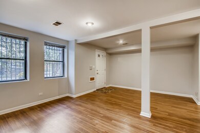 722 S Oakley Blvd unit 1, Chicago, IL 60612 - photo 4