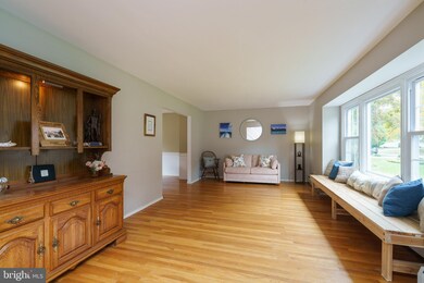 407 Berkley Rd, Exton, PA 19341 - photo 4