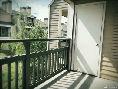 5300 Harbour Pointe Blvd unit 302E, Mukilteo, WA 98275 - photo 7