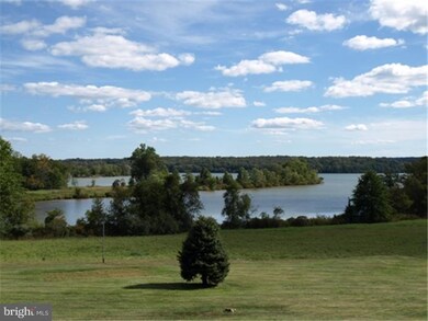 1550 Lakeside Rd, Pennsburg, PA 18073 - photo 5