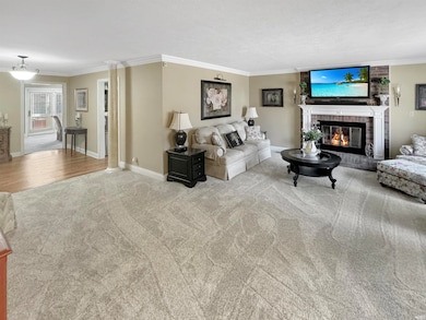 218 Shane Ct, Evansville, IN 47715 - photo 2