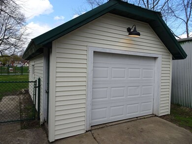 108 Logan St, Argos, IN 46501 - photo 2