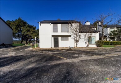 1101 Parkview Dr unit B15, Canyon Lake, TX 78133 - photo 3