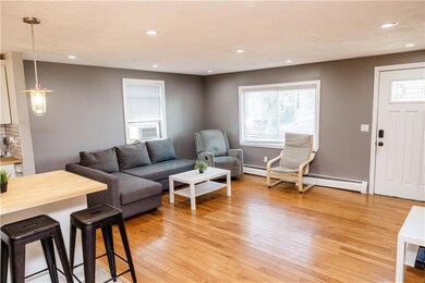 18 Sweetbriar St, Providence, RI 02908 - photo 3