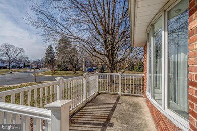 1041 Vauclain Ave, Woodlyn, PA 19094 - photo 5