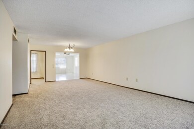 4-Formal Living Dining