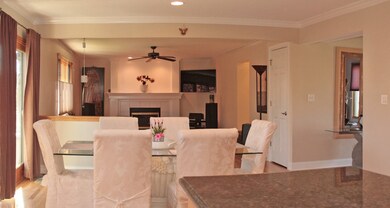 404 Camden Cir, Oswego, IL 60543 - photo 7