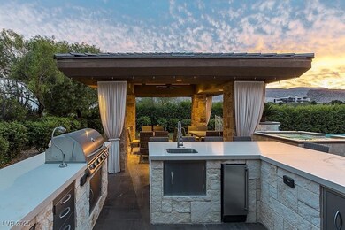 15 Golden Sunray Ln, Las Vegas, NV 89135 - photo 4