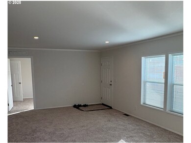 1025 S 6th St unit 78, Harrisburg, OR 97446 - photo 5