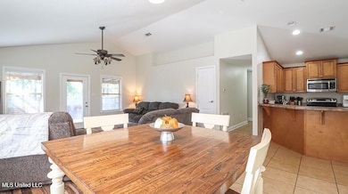 18069 Canal Junction Dr, Gulfport, MS 39503 - photo 6