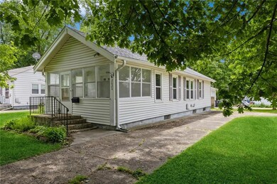 2624 60th St, Des Moines, IA 50322 - photo 4