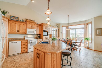 1315GoldenEagleLn_0003