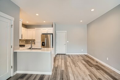 13 Dining Room