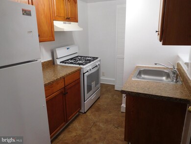 806 8th St NE unit . 2, Washington, DC 20002 - photo 6