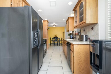 007_Kitchen (1)