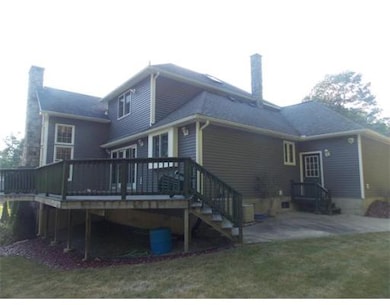 972 Poole St, Ludlow, MA 01056 - photo 5