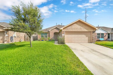 401 Decoster Blvd, Alvin, TX 77511 - photo 2
