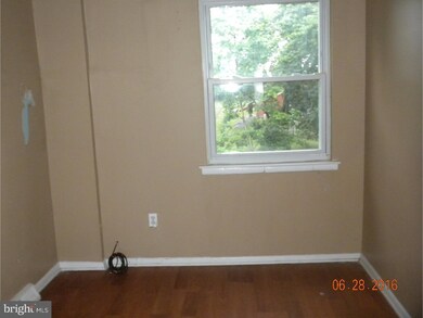 1303 Rainer Rd, Brookhaven, PA 19015 - photo 5