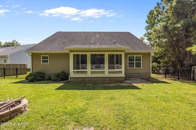 254 Sellhorn Blvd, New Bern, NC 28562 - photo 3