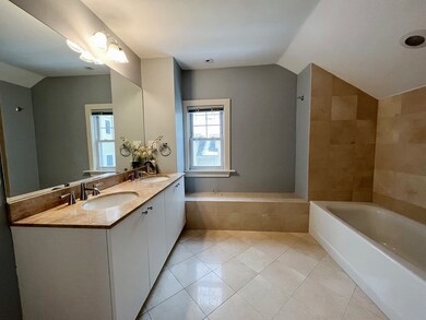 76 Sewall Ave unit C, Brookline, MA 02446 - photo 5