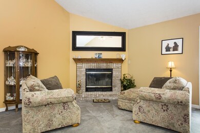 6-living room