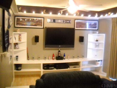 6 Granite Ln, Troy, NY 12180 - photo 6