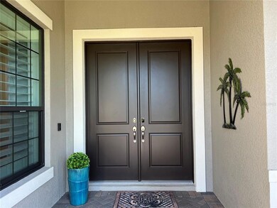 8232 Larkspur Cir, Sarasota, FL 34241 - photo 2