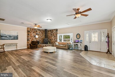 1402 Central Ave E, Edgewater, MD 21037 - photo 5