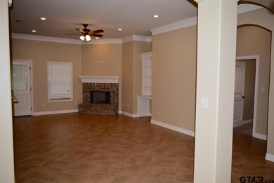 3692 3692 Old Omen, Tyler, TX 75707 - photo 4