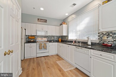 2457 Medford Ct unit 23C, Crofton, MD 21114 - photo 6