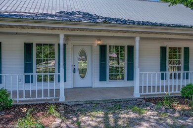 1061 Roper Rd, Lufkin, OK 74904 - photo 7