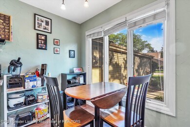 07-1324-Chartwell-Carriage-Way-WindowSti