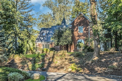 10 Soundview Crest, Manhasset, NY 11030 - photo 3