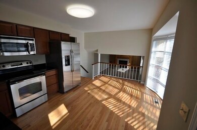 1620 Apache Dr, Naperville, IL 60563 - photo 3