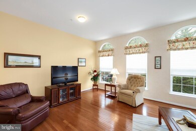 2672 Streamview Dr, Odenton, MD 21113 - photo 7