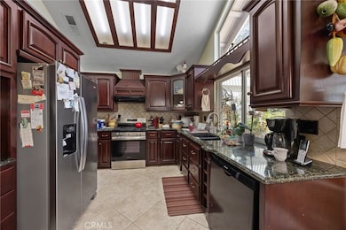 10750 Orchard View Ln, Riverside, CA 92503 - photo 7